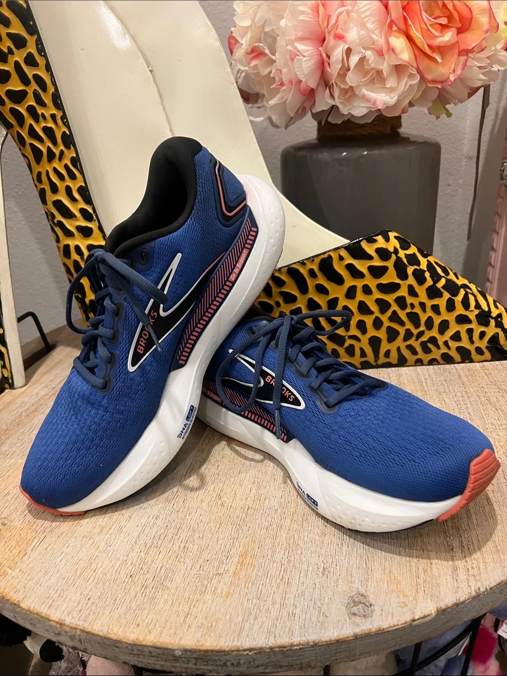 Brooks Glycerin 21 Women's Blue Running Shoes with Orange Accents Size 10.5